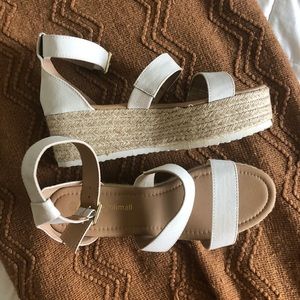WHITE PLATFORM SANDALS